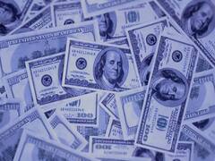 El dólar 'blue' recupera los 10 centavos perdidos ayer y se ubica a $ 5,62