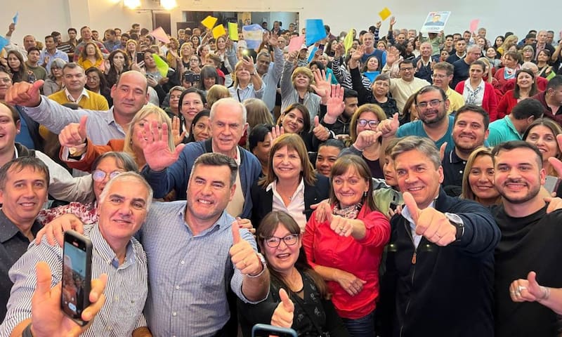 Patricia Bullrich se sumó a los festejos de las PASO chaqueñas.