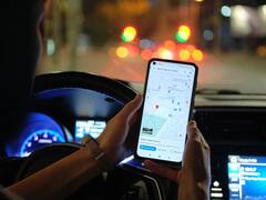 Alerta conductores: así puedes configurar Waze para que te avise de los radares en Google Maps