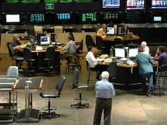 Qué escenario post electoral esperan los traders para el Merval y bonos