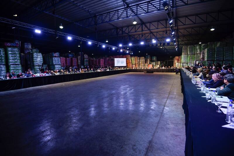 Bajo la consigna "En defensa de la Industria Nacional", el encuentro tuvo lugar en la sede de la empresa Traverso Alerjú S.A.