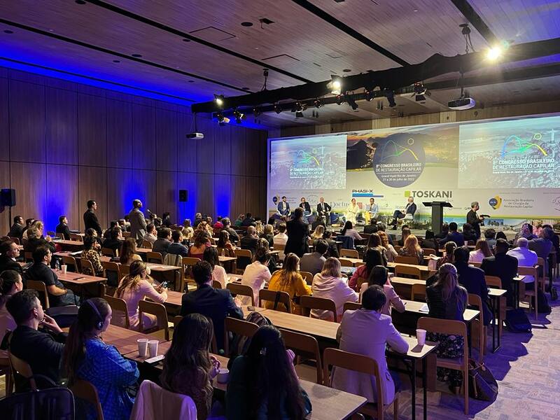 Asistieron más de 200 invitados de todo el mundo