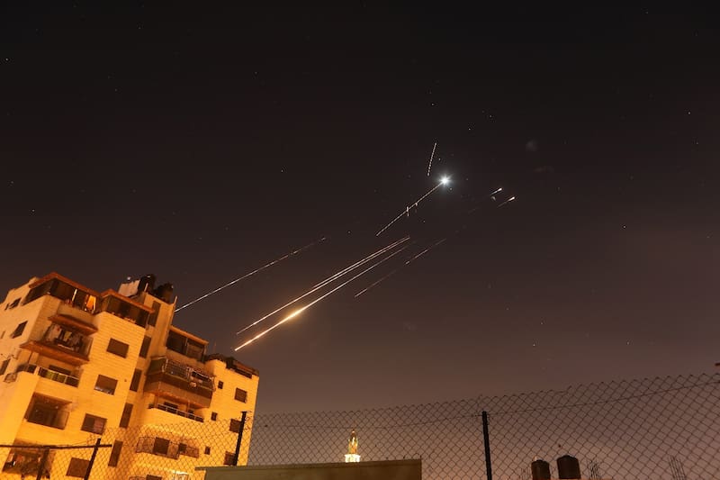 ¿Por qué comenzó la guerra entre Irán e Israel?