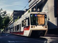 Quieren hacer un tranvía entre Barracas y Palermo: por qué y por dónde pasaría