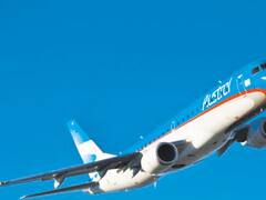 En medio del ajuste habilitan a empresas públicas a endeudarse en el sector privado