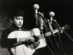 Demandaron a Bob Dylan por el presunto abuso sexual de una niña en 1965