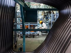La construcción y la industria se hundieron en julio según el INDEC