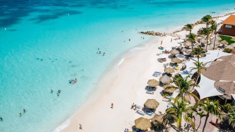 En agosto, subieron un 54,2% interanual los viajes de argentinos a Aruba, destino de lujo que capta cada vez más turistas.