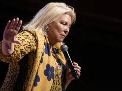 Carrió volvió a cruzar al Gobierno y exige más controles a las off shore