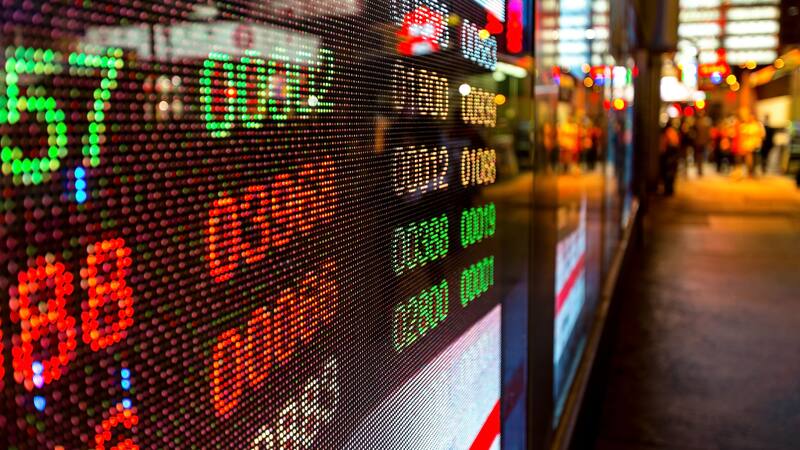 El cierre de jornada de la bolsa española de este viernes,