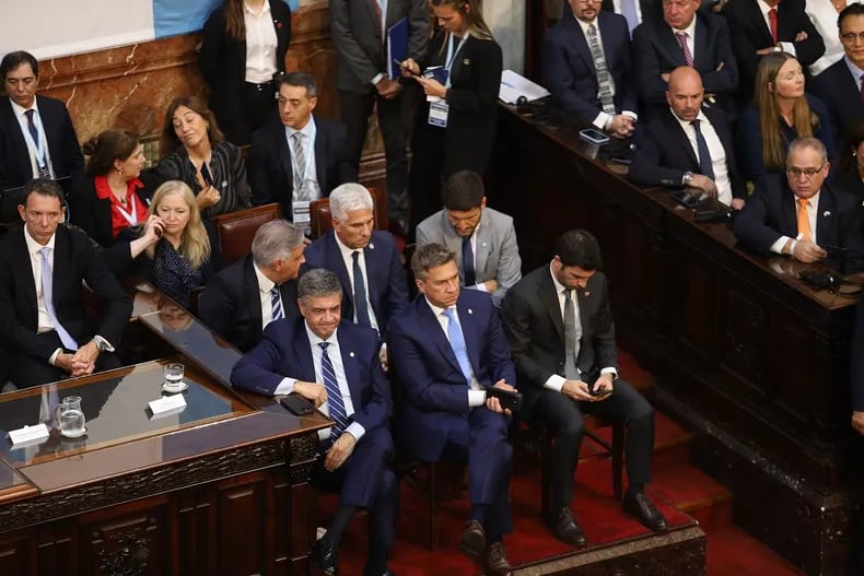 El dilema de los gobernadores de Milei: alianzas para 2027 y cuentas que no cierran