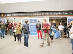 Verano sin cepo aéreo: cuántos turistas internacionales llegarían a la Argentina