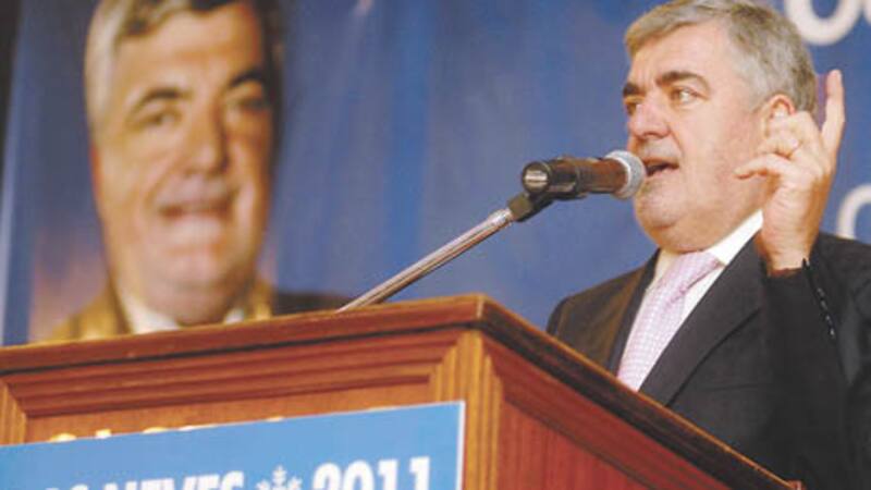 Hasta el propio gobernador, Mario Das Neves, denunció que las empresas no están cumpliendo los acuerdos