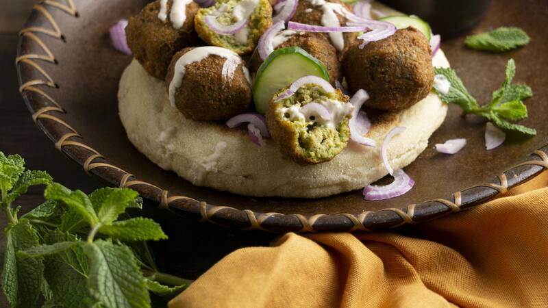 Buñuelos de espinaca: la receta más fácil para comer verdura en casa y que sea deliciosa para todos.