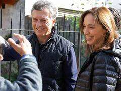 Para apuntalar a Vidal y a Macri, salen a hacer timbreos y "semáforos" en municipios