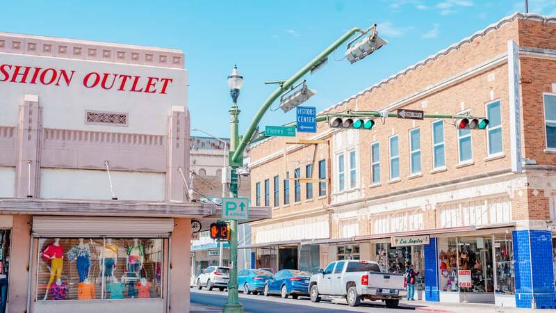 <div class="migrated-promo-image__description"><div class="migrated-promo-image__source">Fuente: My Curly Aventures</div></div>