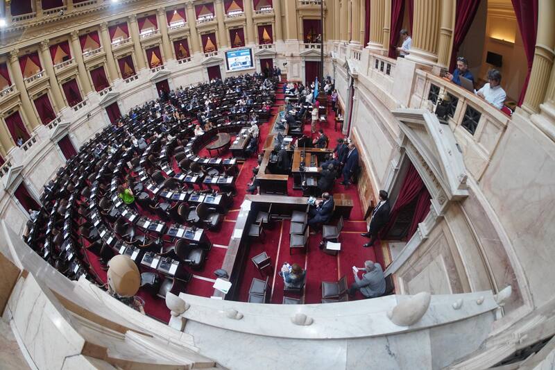 La Cámara de Diputados fracasó en el intento de poner en debate Ficha Limpia.