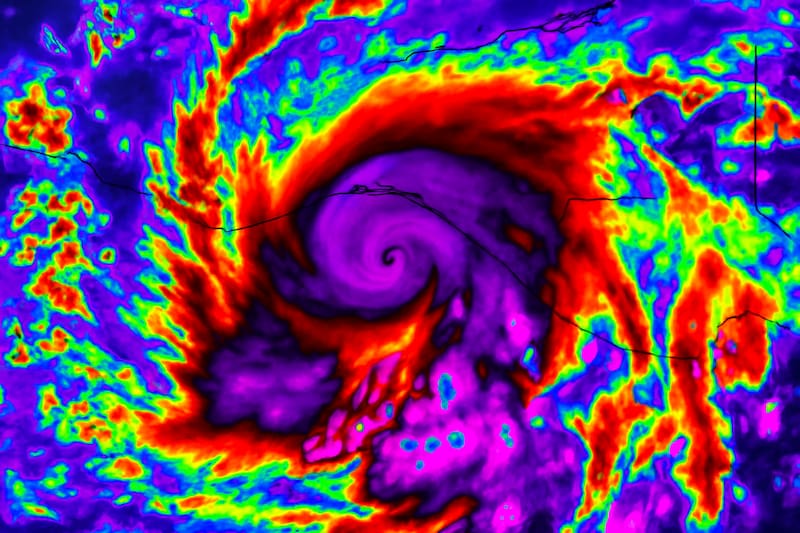Vientos de más de 100 km/h y lluvias torrenciales podrían golpear México en días. Fuente: shutterstock.