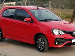 Con más equipamiento y eficaz mecánica, así fue la prueba del Etios XLS AT