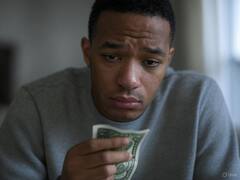 Tiembla el dólar: la moneda aumenta y puede romper la barrera más temida en los próximos días