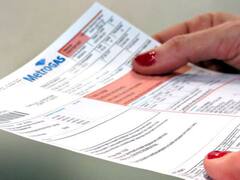 Subsidios a las tarifas: masivo pedido de baja para poder comprar dólares