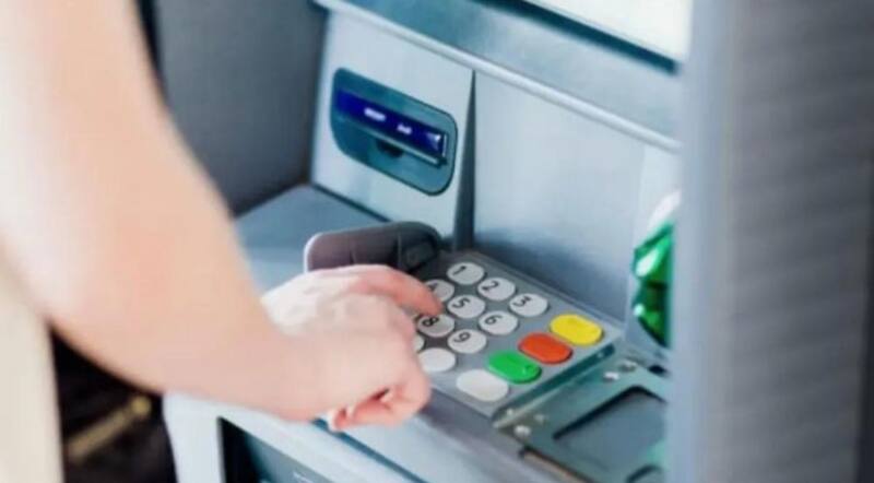 Adiós a los cajeros automáticos: así obtendremos dinero a partir de ahora.