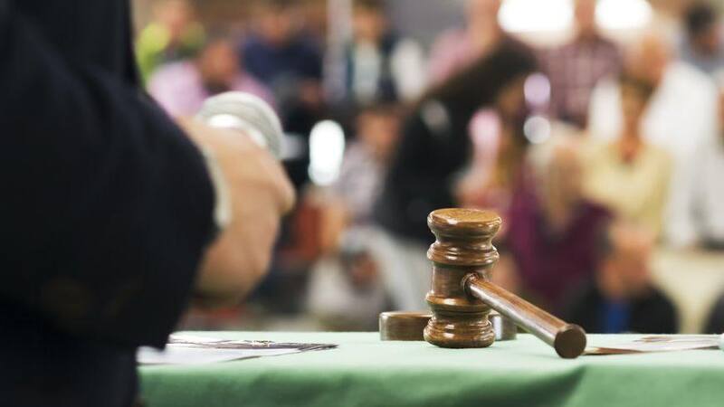 Super oferta de la Aduana: subastarán celulares, bebidas alcohólicas y Play Stations