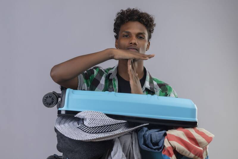 Las comunidades migrantes en las ciudades santuario enfrentan un clima creciente de miedo e incertidumbre. Foto: Freepik