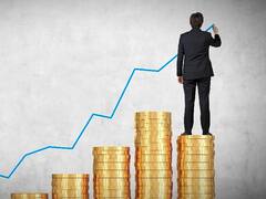 Tenedores del Bonar 24 cobrarán un cupón de intereses: qué opciones de inversión recomiendan los analistas