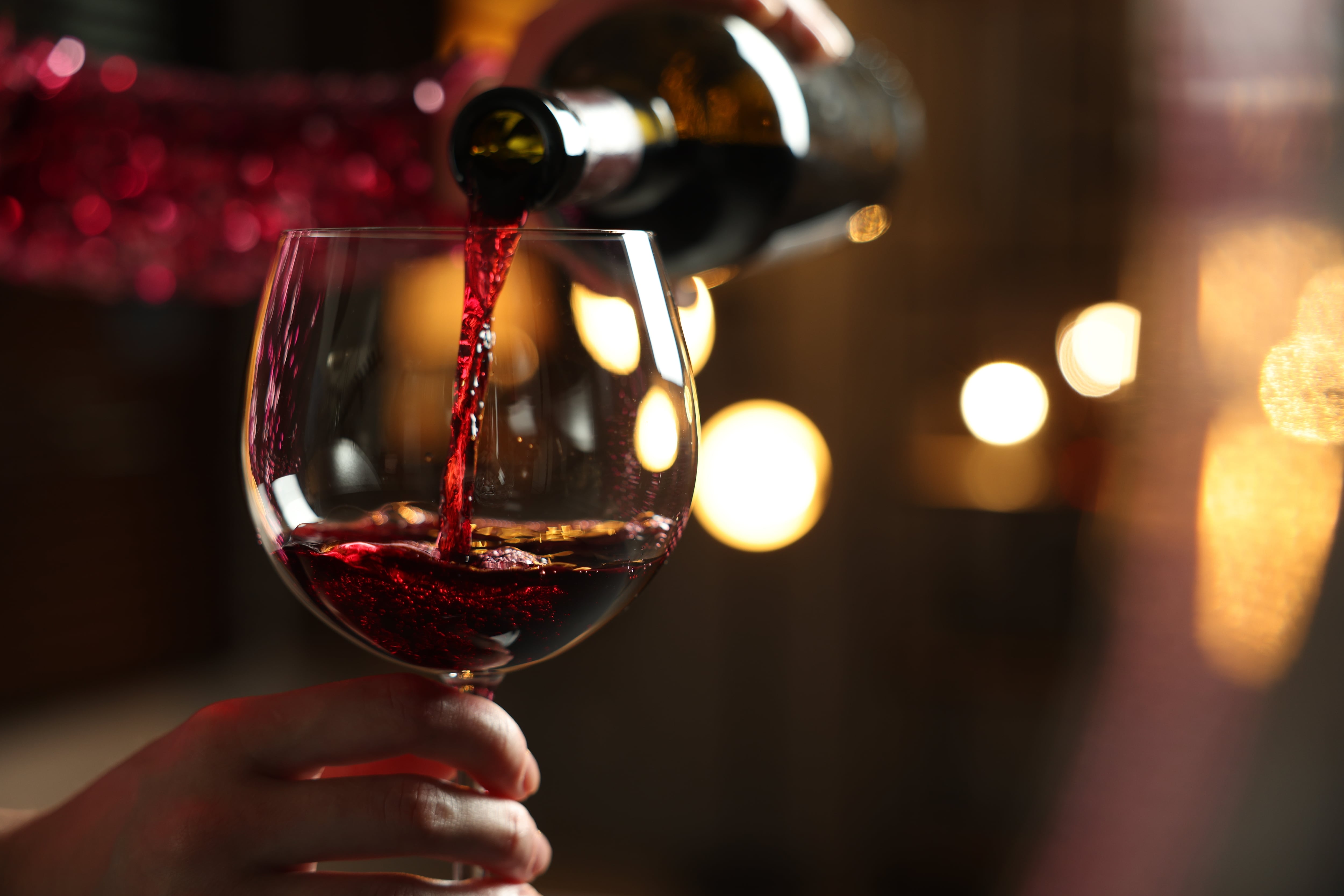 Exportar y comercializar vinos costará más: el nuevo arancel que deberán pagar las bodegas
