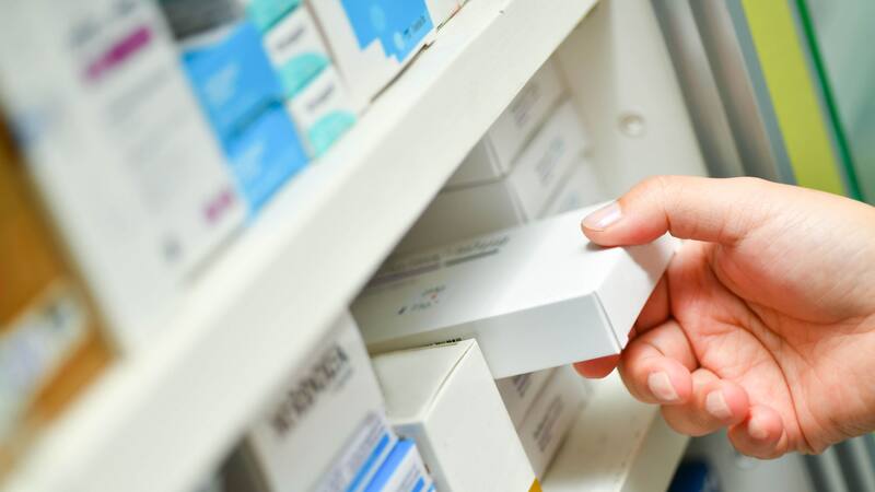 La AEMPS emitió una alerta y ordenó retirar un medicamento del mercado.