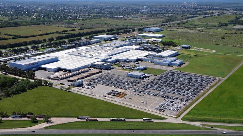 Desde Zárate, Toyota trabaja al 95% de su producción