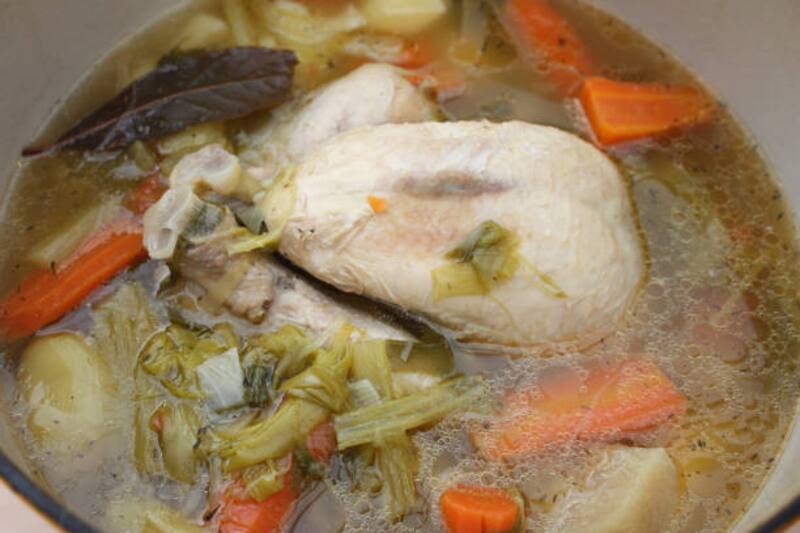 Caldo mágico: en primavera, diversas verduras se encuentran en su mejor momento para ser aprovechadas en la cocina.