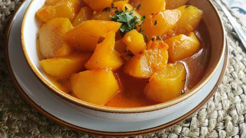 La receta de patatas viudas. (Foto: recetasconsazón).