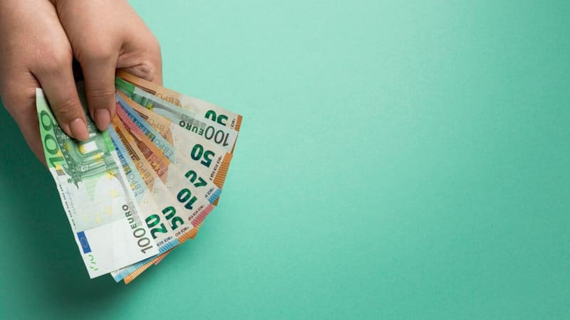 Las personas que reciben pensiones no contributivas están obligadas a reportar cualquier ingreso extra(Fuente: Shutterstock)