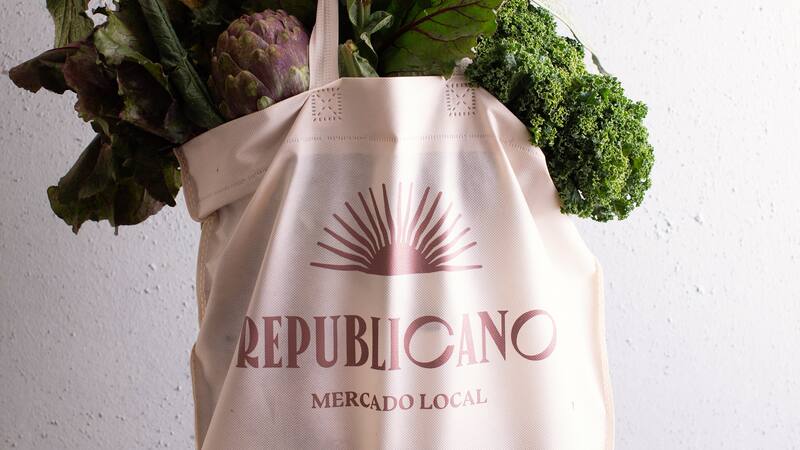 Este espacio, que combina una gran variedad de alimentos nobles y cuidadosamente seleccionados por expertos.