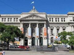 Malas noticias para Sergio Massa desde la UBA: un sindicato de los duros juntará firmas para que Económicas no audite el canje