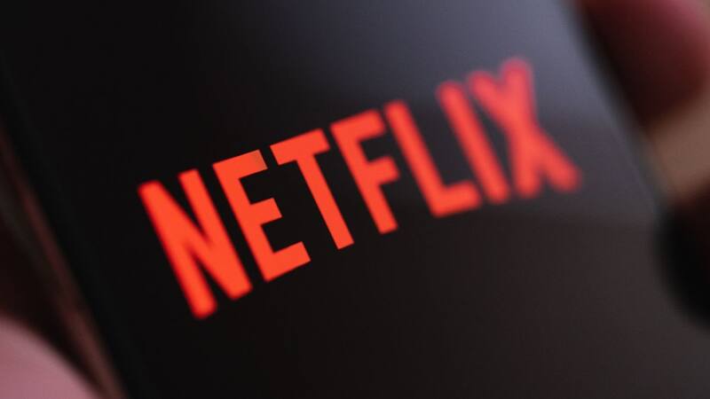 La comedia española que dura menos de 2 horas y está arrasando en Netflix: te sacará las mejores carcajadas.