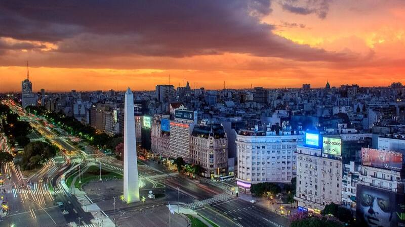 En Buenos Aires se necesitan 20 años de ingresos para comprar un departamento.
