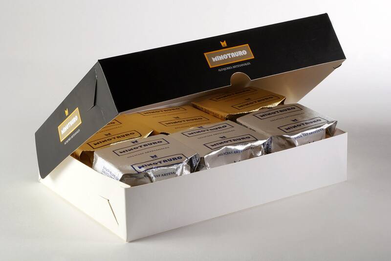 Minotauro tiene su propia fábrica de alfajores junto al parador