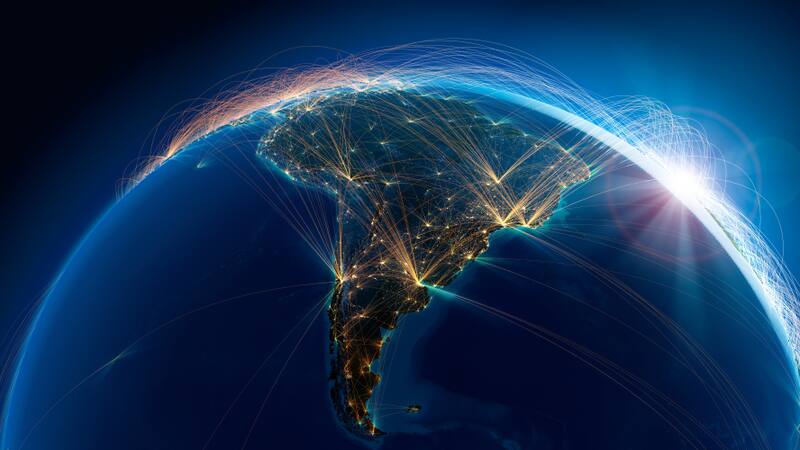 Argentina necesita de una internet menos regulada y con menos impuestos para crecer, dice un experto.