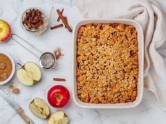 Crujiente de manzana en freidora de aire: el clásico postre en su versión más fácil y en tan solo 15 minutos