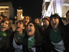 El Gobierno respondió al #NiUnaMenos con reclamos a la Corte