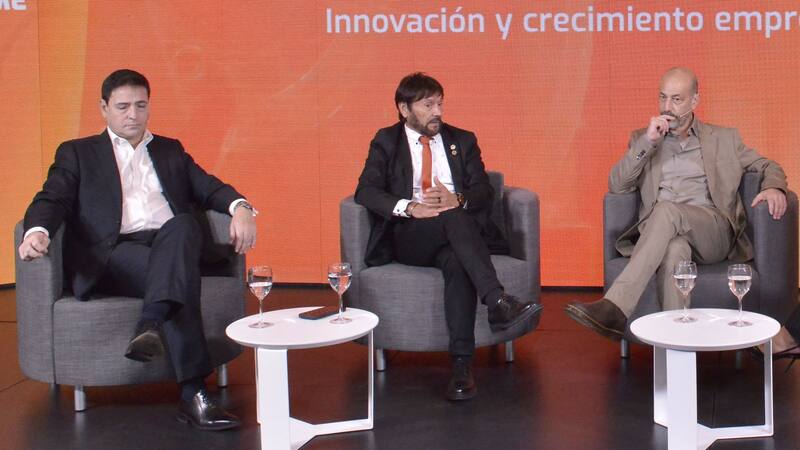 Alejandro López Tilli (Adiras), Catalino Núñez (FCE-UBA) y Andrés Zaied (CACE) dieron un panorama sobre el escenario actual para las pymes