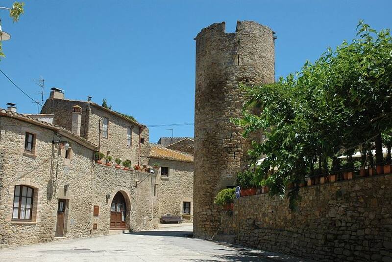 ¿Cuál es el pueblo más antiguo de Cataluña? Fuente: Wikipedia.