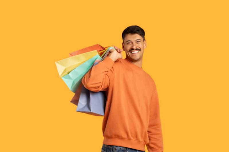 España ha adoptado con entusiasmo la tradición estadounidense del Black Friday, transformándola en una de las jornadas comerciales más esperadas del año. (Imagen: archivo)