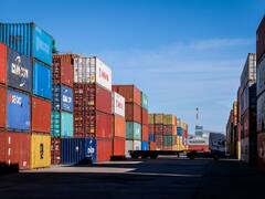 Exportar sin multas: cómo cumplir con normas internacionales sin morir en el intento