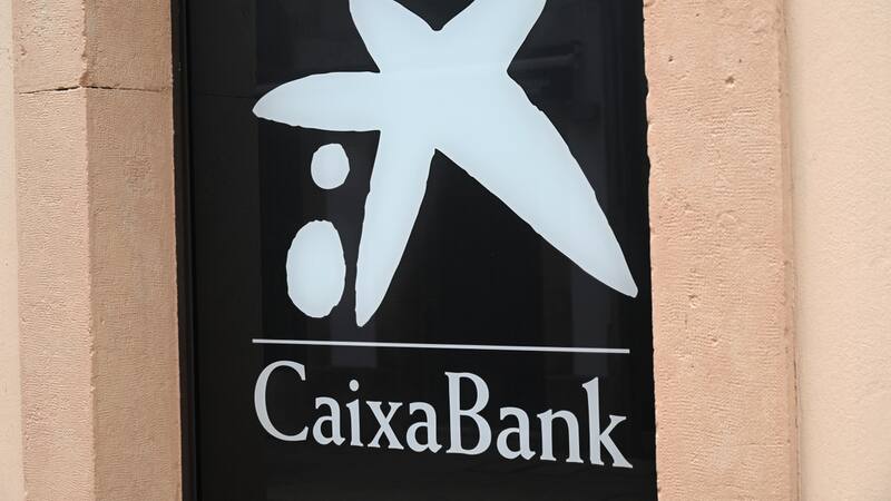 CaixaBank y los increíbles precios a los que vende sus pisos