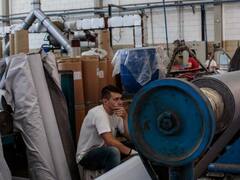 Impulsan a la industria nacional en programa de compras públicas