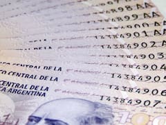 Con bono de $ 100.000 llega el Día del Bancario, ¿cuándo se paga y porqué se celebra?